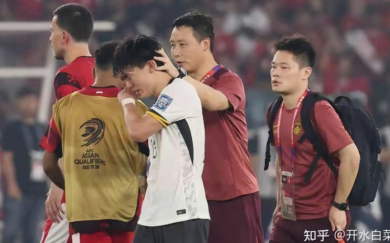 如果09被淘汰，10国少主教练大卫就危险了