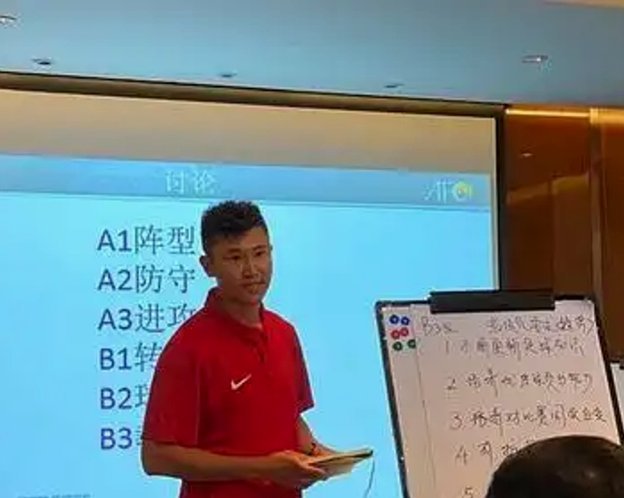 滨滨的抉择：马德里三强青训路在何方？