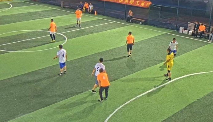 绿茵竞技促消费 成都新都第五届“新工杯”职工足球赛落幕