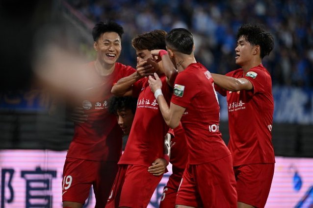 中超-绍尔头球制胜 三镇1-0铜梁龙再抢三分夺2连胜