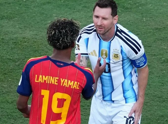 FIFA与媒体视角不同罗德里VS梅西
