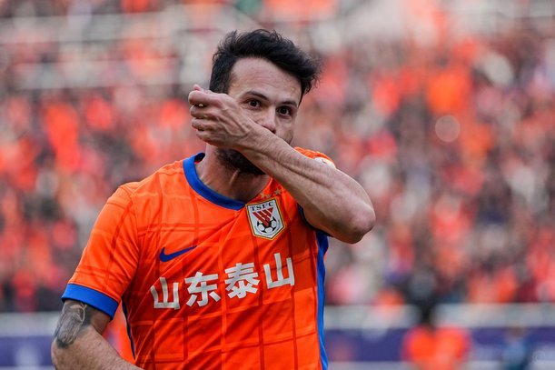 泰山1-0海港，时隔11年再胜！